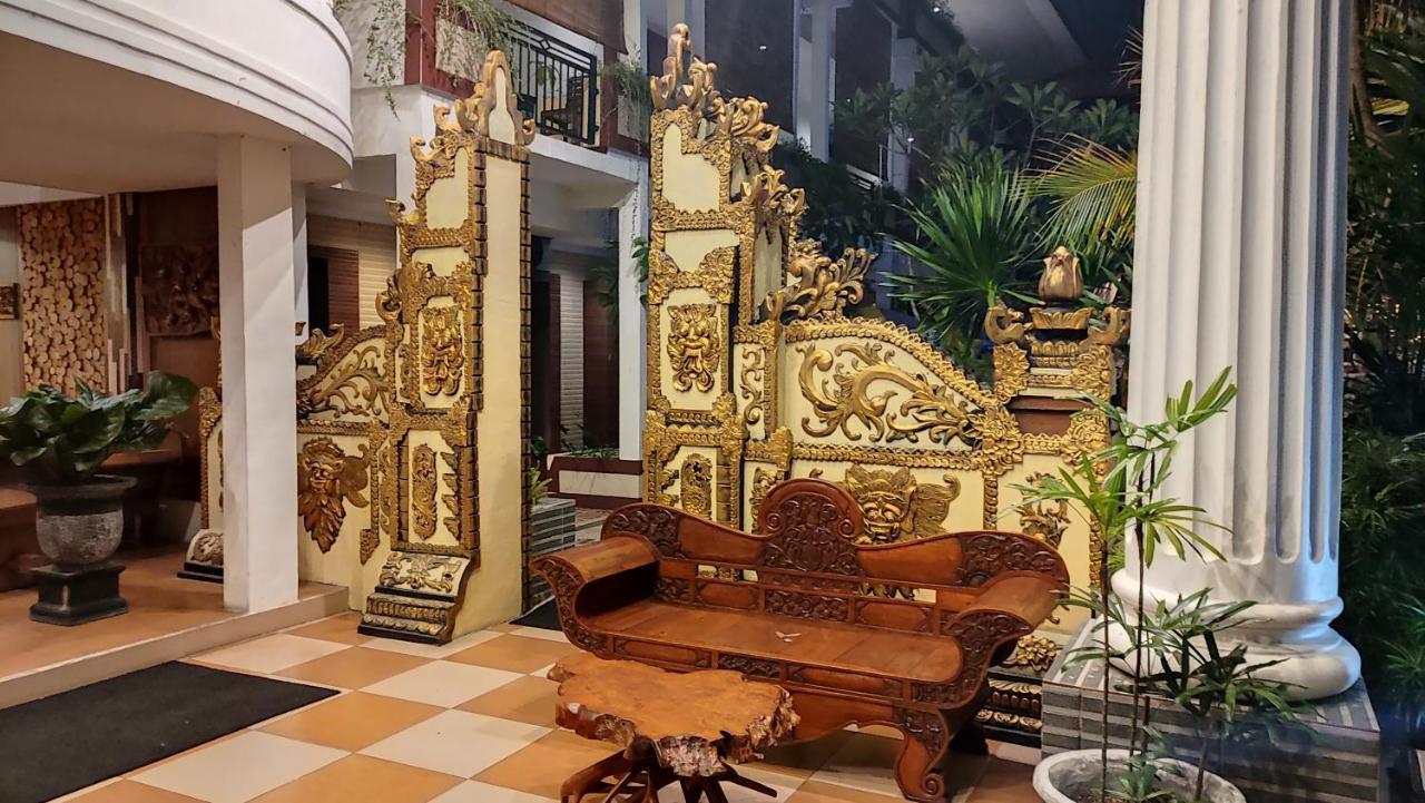 Mirabell Hotel & Convention Hall Malang Eksteriør bilde