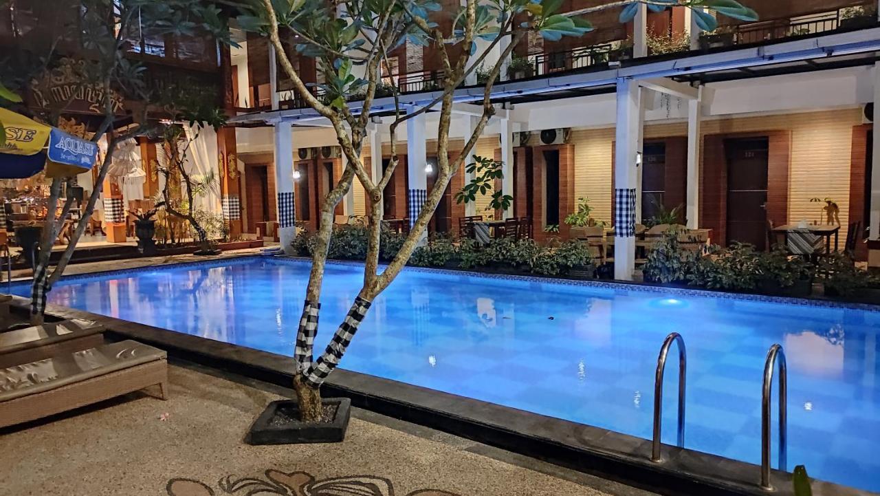 Mirabell Hotel & Convention Hall Malang Eksteriør bilde